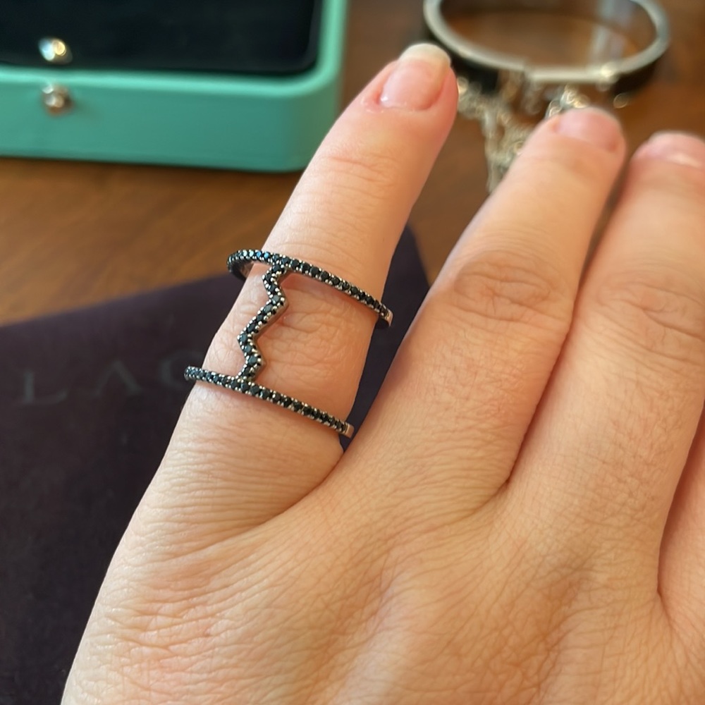 Black silver stones ring